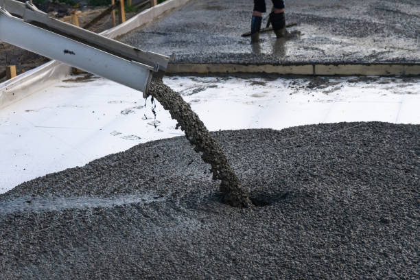 Best Concrete Pool Decks in Mount Cob, PA